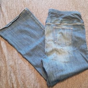 Maternity jeans